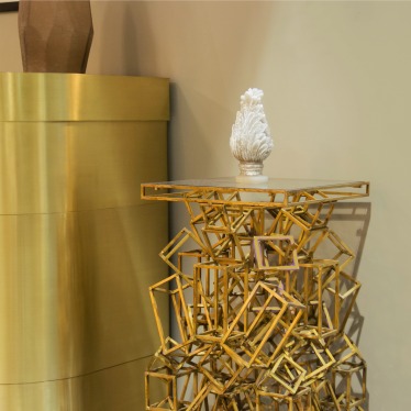 Keep on top of evolving consumer trends, inspiring experiences, and brand offers, with the show that takes you into three major sections, including two new spaces dedicated to textiles. MAISON is interior decoration. OBJET is concept and retail, while the